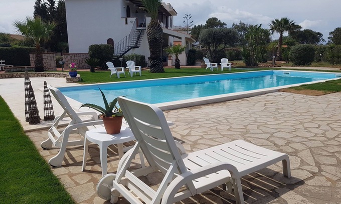 Piana Calzata Apartment | 2-Sea house with pool near Cefalù