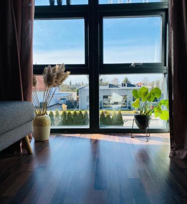 Broendy Strand Apartment | 2 værelses unik lejlighed nær strand og med parkering