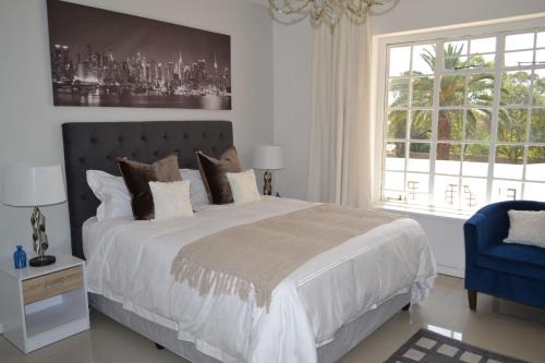 Woodmead House | 2 Woodmead Suites