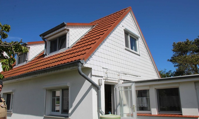 Hiddensee Apartment | 2 Zimmer Ferienwohnung - Ferienhaus Boddenblick
