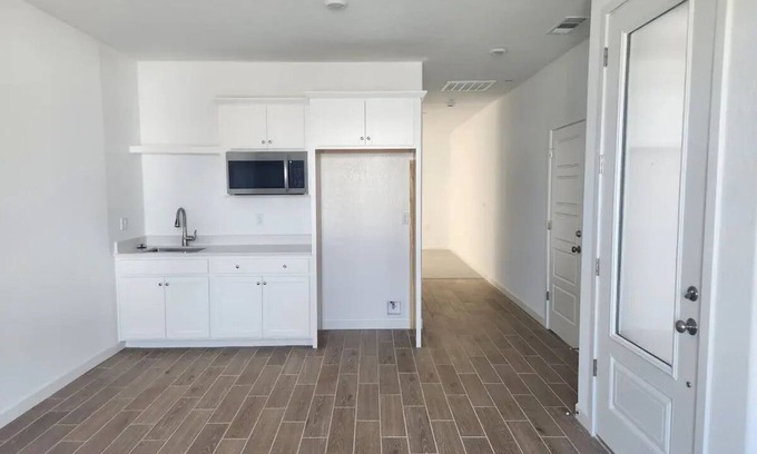 Raisin Apartment | 2024-built casita