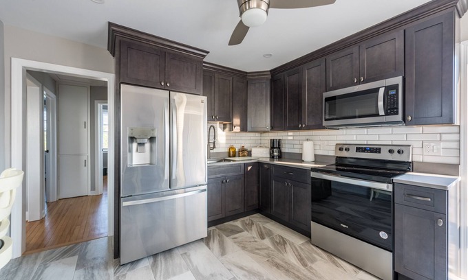 Ortley Beach House | 2025 LAVALLETTE NEW Kitchen and Bathroom, Outdoor Shower & AC System