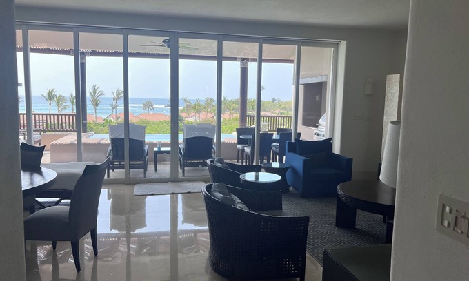 Bucerias Villa | 2026 New Year's Week at Four Seasons Residence Club, Punta Mita, Mexico