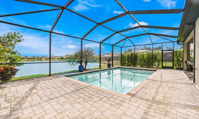 Rural Estates Condo | 2026 winter will rent Jan and Feb or 3 full month, no single mths due to R&R/mgt