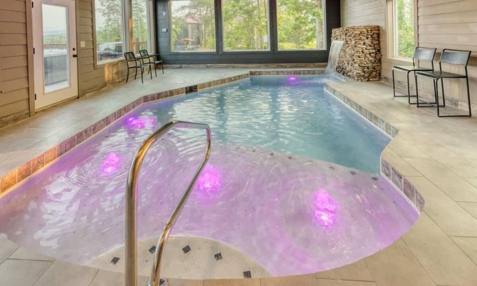 Sevierville Cabin | 20BR-Mtns-Pool-Hot Tub-Sleeps 54