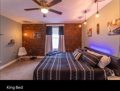 Butchertown Apartment | 20Percent OFF Spacious 6BR Loft Style with Pool Table, Sleeps 16 in Comfort