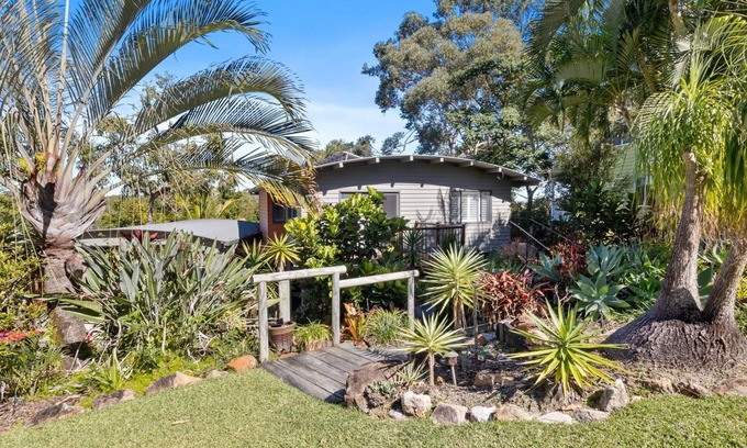 Rainbow Beach House | 21 Cooloola Drive - Rainbow Beach