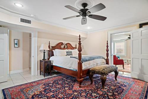 Historic District - North Apartment | 21 E York