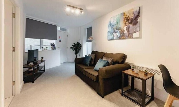 Halifax Apartment | 21 St Johns Lane Halifax