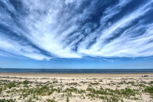 Sagamore Beach House | 215 Phillips Road Sagamore Beach - Cape Cod