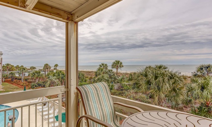 North Forest Beach Condo | 217 Breakers- Direct Oceanfront with Pool & Kiddy Pool