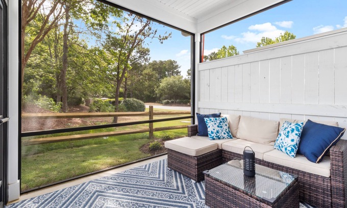 Atlantic Beach House | #2209 Beautifully Decorated Townhome in Barefoot