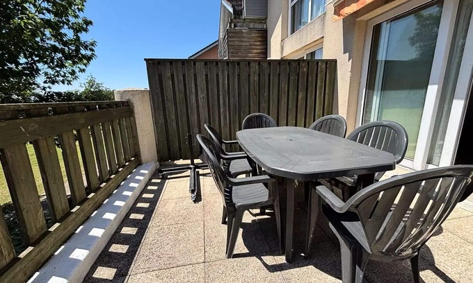 Hourtin Port Apartment | 228 - Wohnung T3 im Erdgeschoss für 6 Personen mit Terrasse in der Nähe des Sees