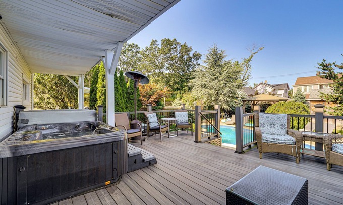 East Shore House | 25 Mi to Powder Ridge Mtn Park: Home w/Hot Tub!
