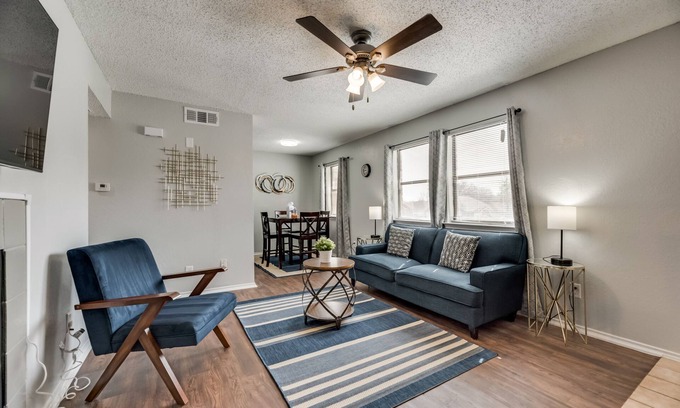 Irving Apartment | 25% OFF 1BD Apt, Pool, HWY183/121, DFW - Irving