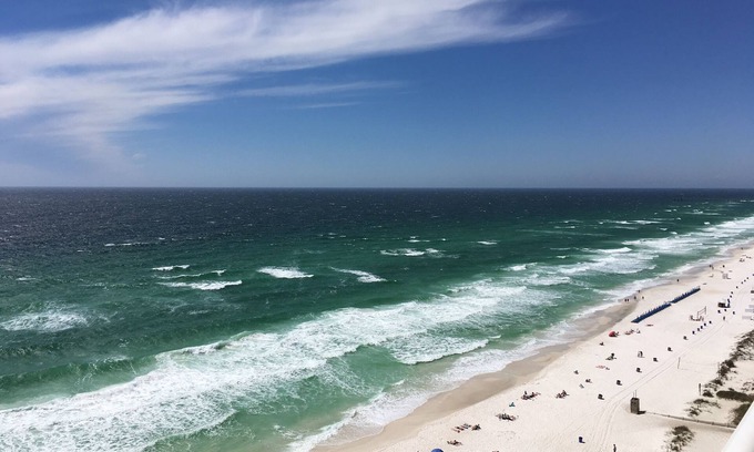 Long Beach Condo | 250+ 5star reviews! Looking for snowbirds! BREATHTAKING views 14th floor balcony