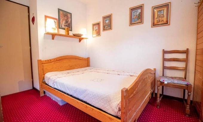 Villarodin-Bourget Apartment | 250m from ski slopes, Ground floor, terrace, parking, tv, 30m², La Norma