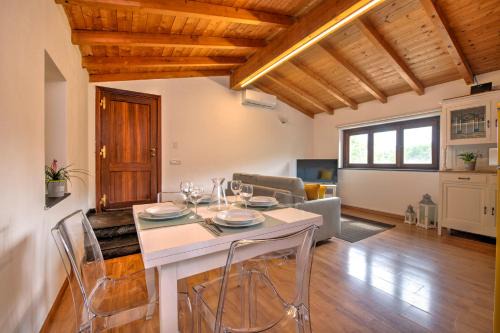 Casarza Ligure Apartment | 270 - Le Yucche Country House, nel verde di Casarza, 15 Minuti d'auto dal Mare