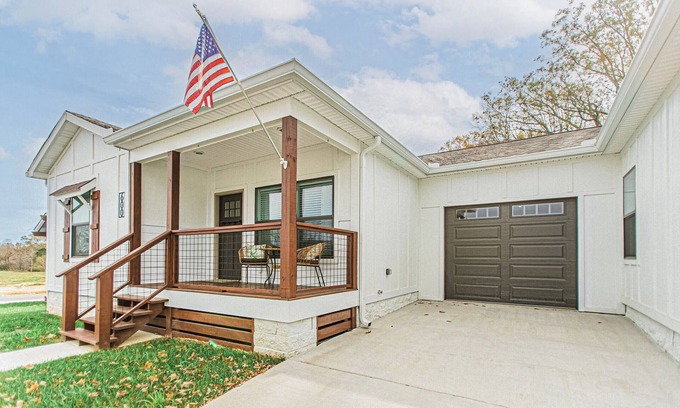 Baxter House | 280 Exchange Hideaway, 3 Bedroom House