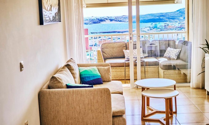 Poris de Abona Apartment | 2BDR Comfy Apartment with Ocean View