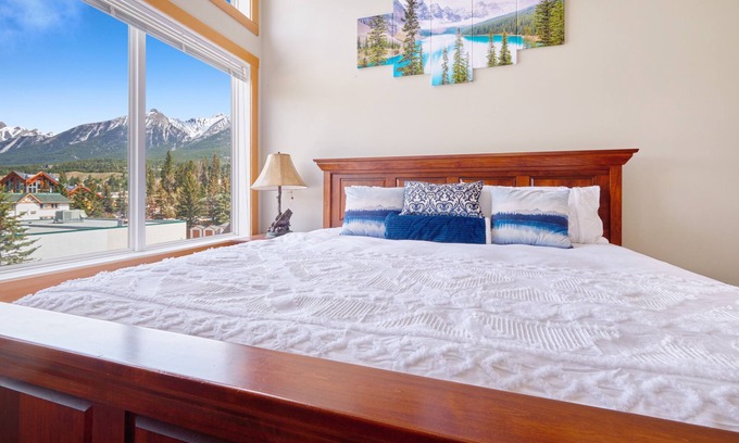 Canmore Condo | 2BR/2FLR Luxury Condo With Million$ Mountain View