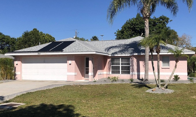 Venice Gardens House | 2BR Beautiful Venice Home with Private Pool