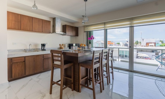 Centro - Supmza 001 Condo | 2BR Condo Downtown w/Rooftop Pool
