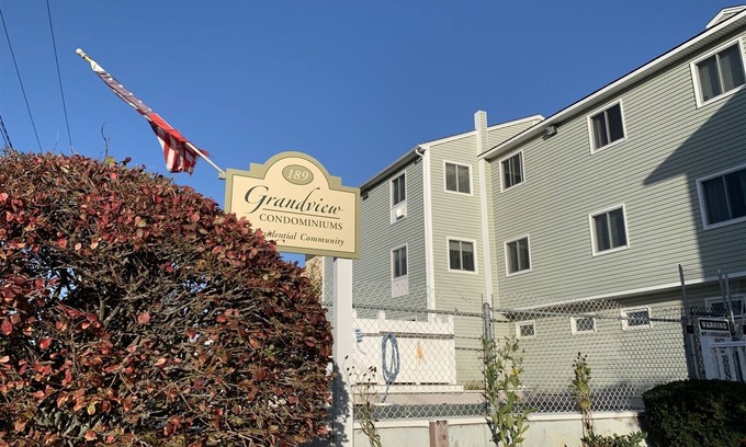 Old Orchard Beach Condo | 2BR Condo with ocean views