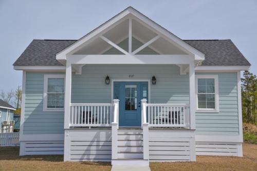 Davis House | 2BR Cozy Cottage Private Dock