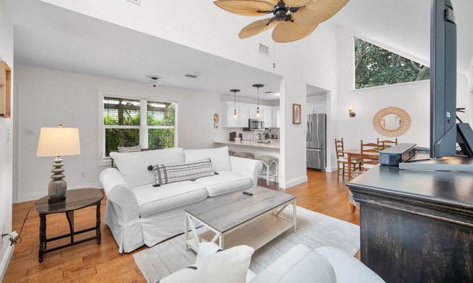 Crystal Beach House | 2BR Destin Home, 0.2 Mi to Beach, Near Shops & Dining