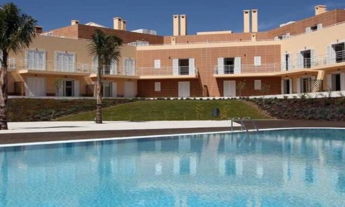 Conceicao e Cabanas de Tavira Condo | 2BR ground level apartment on luxury beach condomnium