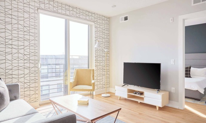 Fishtown Apartment | 2BR Spacious Philly Premier City Home