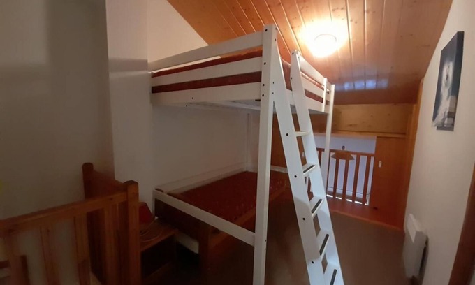 Aussois Apartment | 2nd floor, balcony, tv, ski locker, 55m², Aussois