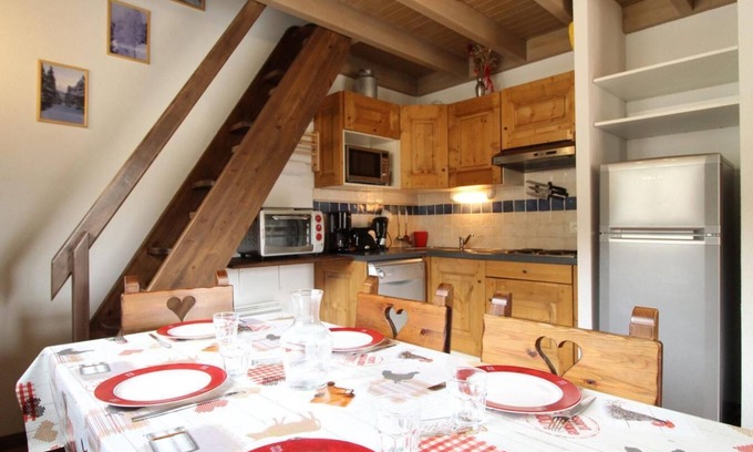 Aussois Apartment | 2nd floor, balcony, tv, ski locker, 42m², Aussois