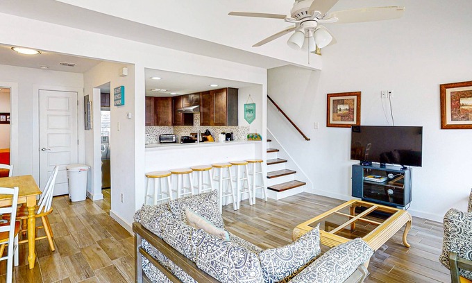 Cinnamon Shore Condo | 2nd Floor, Shared Pool, Boardwalk to Beach