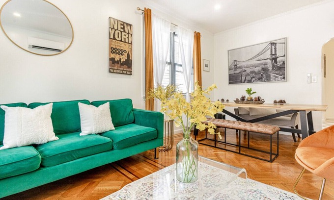 East New York House | 2nd Floor Unit · NY Large Private 3BD WshDyr/Parking/5min train