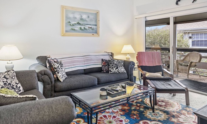 Sea Dunes Condo | 3/2.5 Sea Woods Veranda- Room for Everyone!