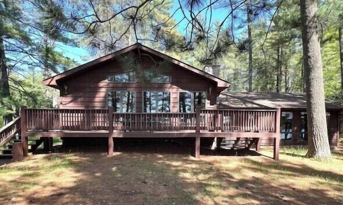Manitowish Waters Cabin | 3 bdr Alder Lake Home