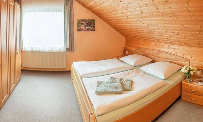 Trittenheim Bed & Breakfast | 3-bed apartment Dornfelder - Ferienweingut Wolfgang Bollig - Inh. M. Bollig