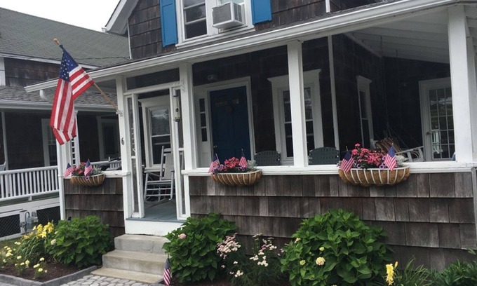Monument Beach House | 3 bed beach house - perfect place to experience Cape Cod living