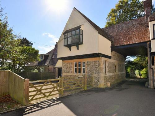 Lyme Regis House | 3 Bed in Lyme Regis WESLO