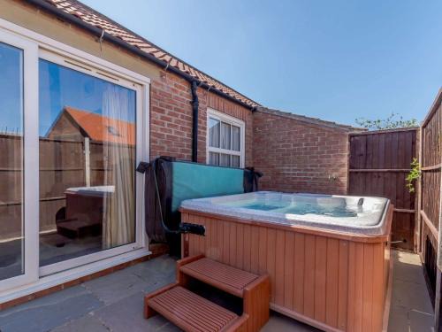 Thirsk House | 3 Bed in Thirsk 40351