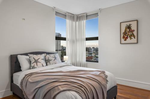 New Farm Apartment | 3 Bed Skyline Terrace with Long Stay and Monthly Deal