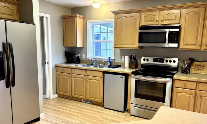 Grantham House | 3 Bedroom 2 Bathroom Home in Grantham
