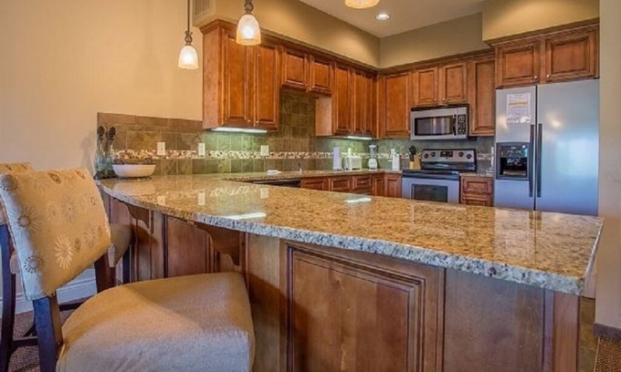 Branson Condo | 3 Bedroom 3 Bath Luxury Condo - Elevator access, Pool