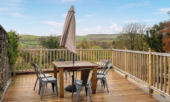 Chapel en le Frith Cottage | 3 bedroom accommodation in Chapel-en-le-Frith