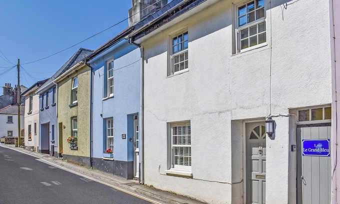 Aveton Gifford Cottage | 3 bedroom accommodation in Aveton Gifford, near Bigbury-on-Sea and Challaborough
