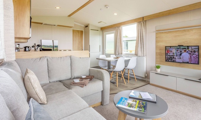 Castle Douglas House | 3 bedroom accommodation in Sandgreen