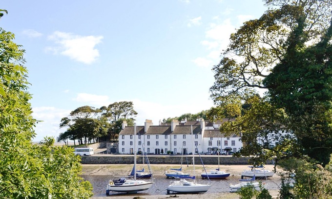 Cramond Cottage | 3 bedroom accommodation in Cramond Village, near Edinburgh