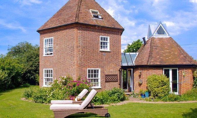 Westmarsh Cottage | 3 bedroom accommodation in Staple, near Wingham